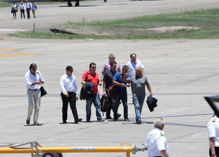 Cambiemos llegó con 15 aviones privados en Jujuy (foto 17)