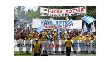 ámbito.com | Siguen los cruces entre asambleístas y el gobierno provincial