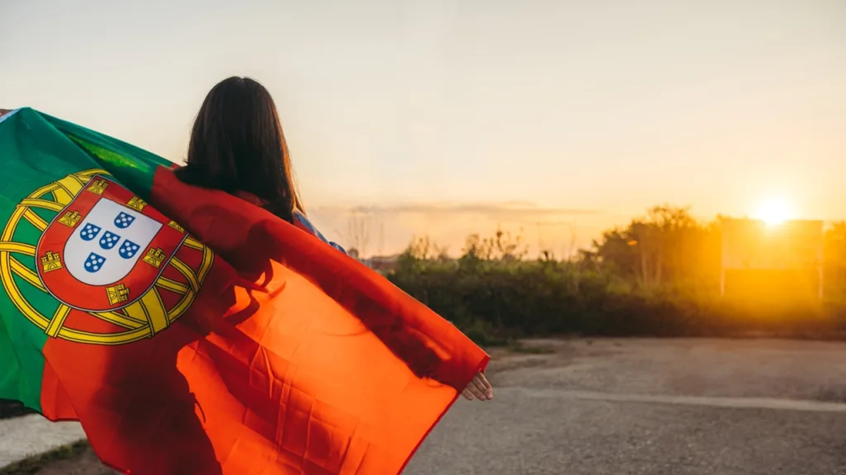 How to live and work in Portugal as an Argentinean without a European passport