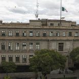 La Suprema Corte emite fallo y obliga al Instituto de Seguridad Social a garantizar la pensión de miles de mujeres. La Suprema Corte emite fallo y obliga al Instituto de Seguridad Social a garantizar la pensión de miles de mujeres.