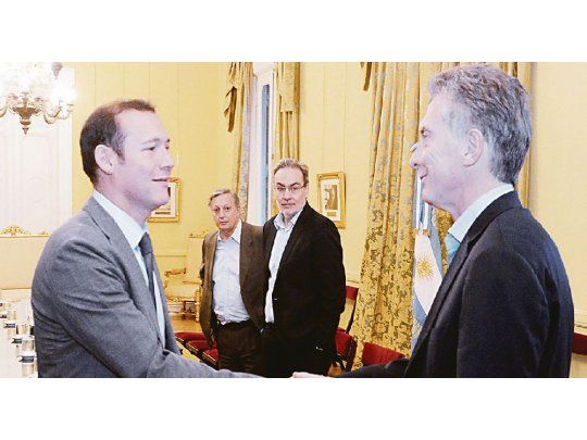 lupa. Si bien Gutiérrez y Macri tienen buena sintonía, la Casa Rosada monitorea cuentas provinciales por déficit.