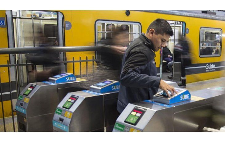 Desde hoy, el subte costará $ 13,50 y seguirá subiendo hasta febrero
