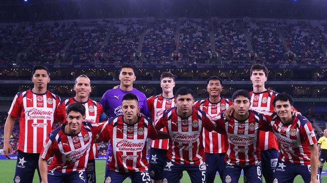 Chivas logró una sufrida victoria frente a Monterrey en el Gigante de Acero y se mantiene como líder absoluto en el Clausura 2026.