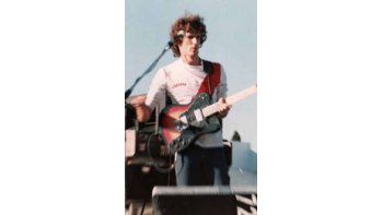Spinetta era fanático de River y así lo demostró en varios recitales.