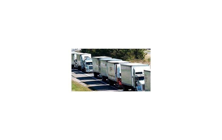 Transportistas bloquearon centros de acopio de cereal