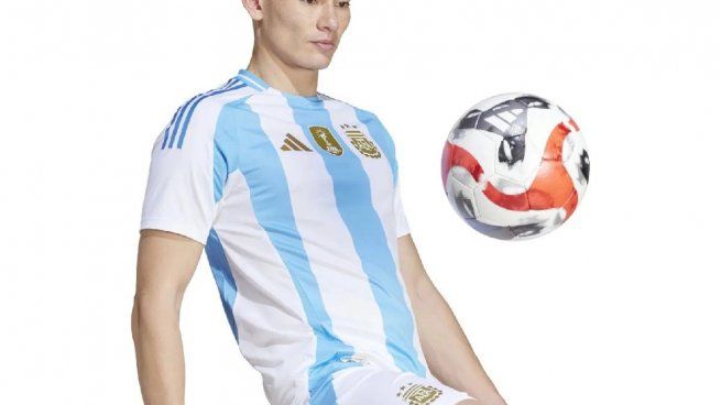 La nueva camiseta que usará la selección argentina en la Copa América 2024.