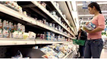 Para el 62% de los argentinos, las paritarias perderán ante la inflación