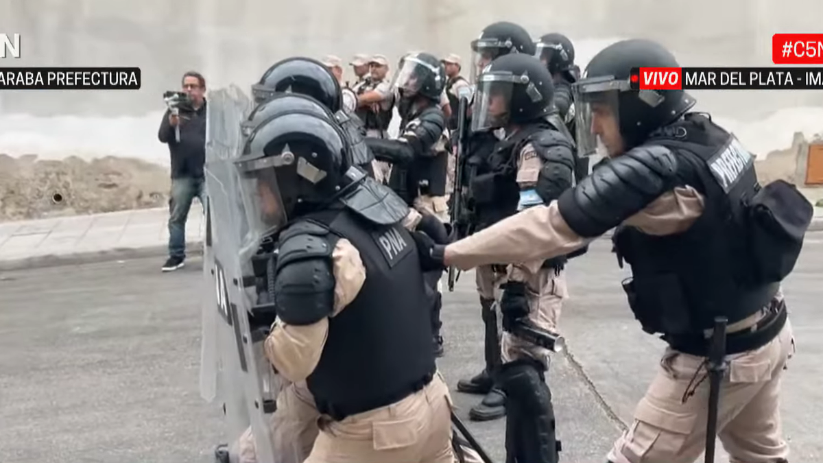 Mar del Plata: Naval Prefecture repressed workers who requested compliance with a salary agreement