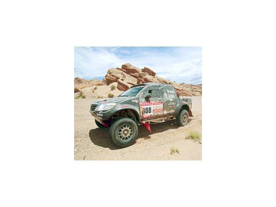 El argentino Orly Terranova, con un Toyota, cumplió una excelente labor en la cuarta