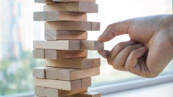 ámbito.com | jenga.jpg