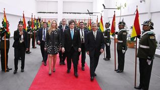 La comitiva argentina, encabezada por los Milei, llegó a Bolivia. La comitiva argentina, encabezada por los Milei, llegó a Bolivia.