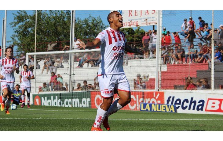 Diego Zabala marcó el primer gol del Tatengue (@clubaunion).