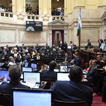 Triunfo total del oficialismo en el Senado. Triunfo total del oficialismo en el Senado.