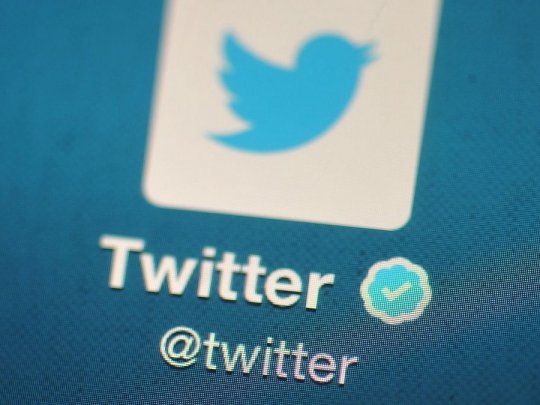 La red social Twitter etiqueta cuentas de medios estatales y de altos funcionarios de gobierno