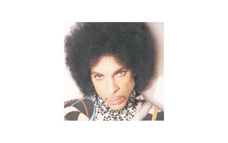ámbito.com | Prince fue uno de los mayores representantes de la modernidad en la década del 80, el que unió la profundidad y la creatividad  en el rock, el soul, el funk y la new wave con el marketing.
