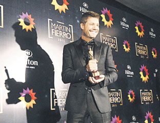 Marcelo Tinelli ganó 3 premios de 4 (mejor producción, mejor conducción y mejor reality). Aunque lo de “Showmatch” sólo pueden decodificarlo en Aptra.