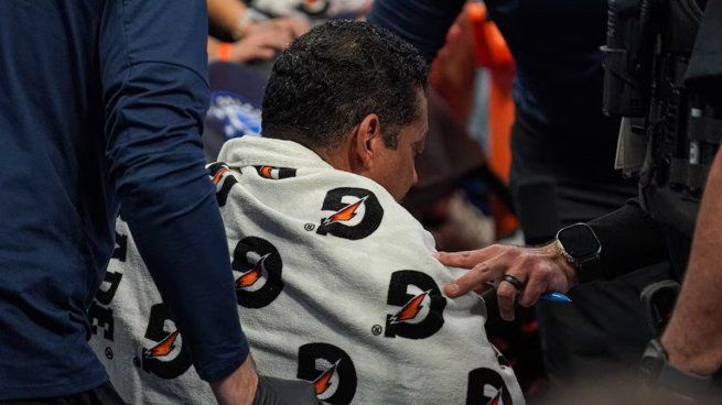 Bill Kennedy sufrió una grave lesión durante un partido.