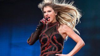 Taylor Swift y una medaida contra el uso de su voz e imagen. Taylor Swift y una medaida contra el uso de su voz e imagen.