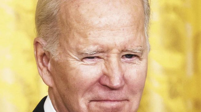 FUTURO. A pesar de su avanzada edad, Joe Biden mantiene abierta la posibilidad de ir por la reelección, pero el caso de la apropiación de documentos clasificados podría perjudicar esa intención.