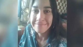 una argentina esta retenida en mexico por errores en su visa