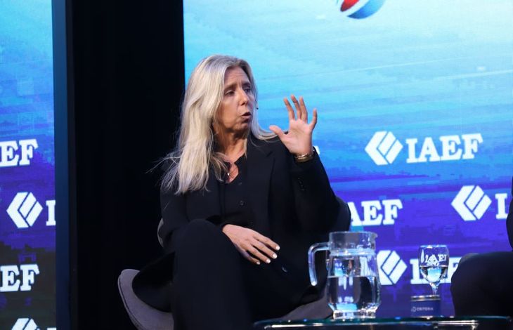 Gabriela Renaudo (Visa Argentina). Gabriela Renaudo (Visa Argentina).