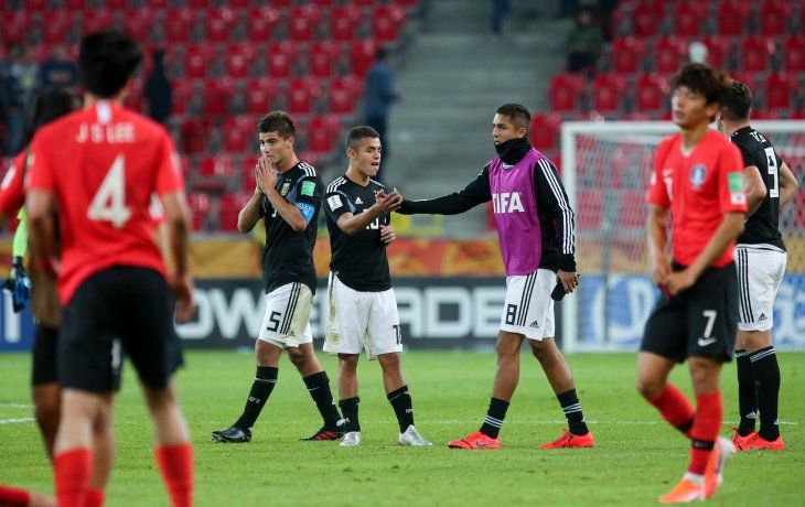 El Sub 20 perdió el invicto ante Corea del Sur, pero ganó su grupo y en octavos irá ante Mali