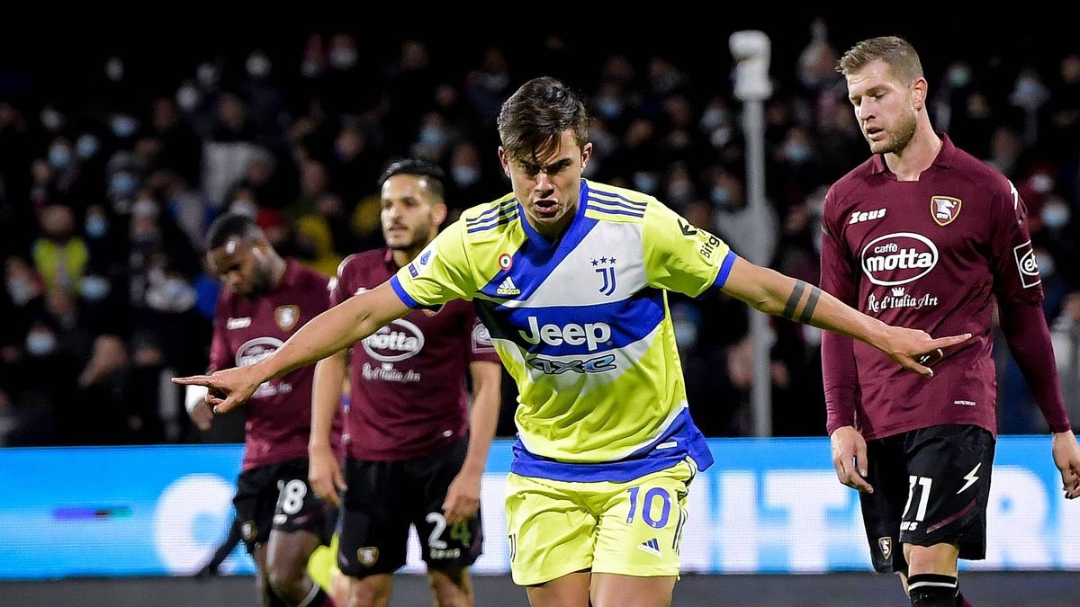 Dybala celebrated in the triumph of Juventus