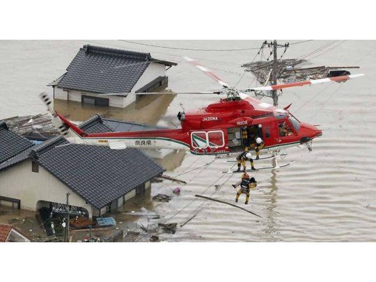 Lluvias torrenciales en Japón dejan 44 muertos y 21 desaparecidos