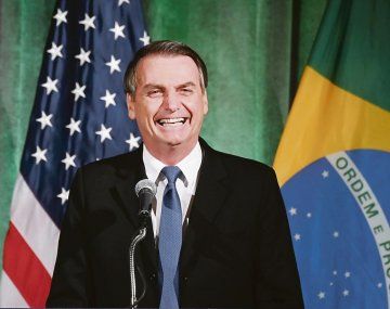 Bolsonaro avaló que EE.UU. use una base espacial en Brasil  para lanzar misiles