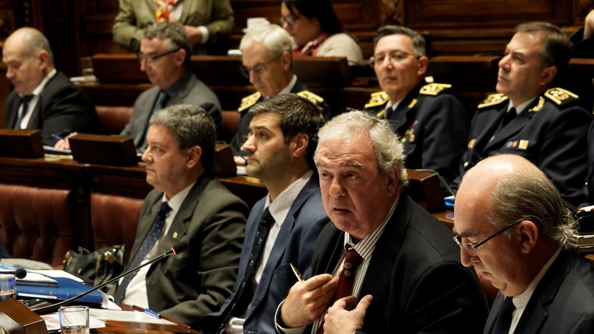The ruling party hopes to save Heber from censorship after the failure of the endorsement motion