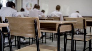 Que son los vouchers educativos y quienes los reciben. 