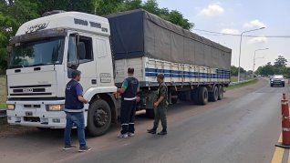 La AFIP frenó la venta irregular de 80.000 litros de combustible. La AFIP frenó la venta irregular de 80.000 litros de combustible.