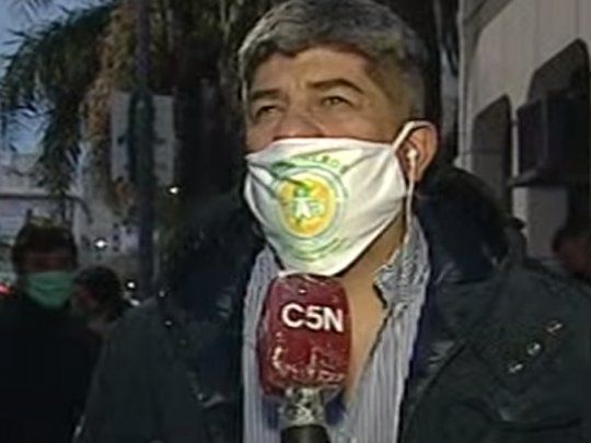 PABLO MOYANO EN LOMAS.jpg