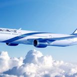 El anuncio se hizo en una rueda de prensa del primer ministro Benjamin Netanyahu y el presidente argentino Javier Milei, en la que ambos países firmaron acuerdos de cooperación bilateral que incluían uno de aviación. El anuncio se hizo en una rueda de prensa del primer ministro Benjamin Netanyahu y el presidente argentino Javier Milei, en la que ambos países firmaron acuerdos de cooperación bilateral que incluían uno de aviación.