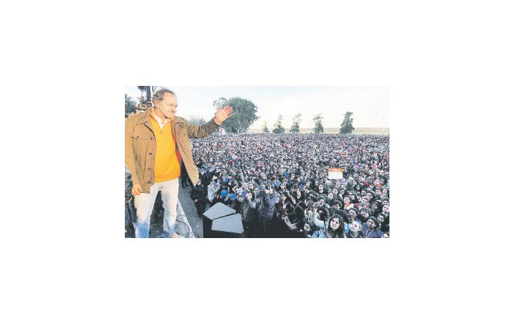 ámbito.com | Daniel Scioli ayer en Baradero, provincia de Buenos Aires. Esta semana será protagonista de dos actos en territorio porteño, donde el kirchnerismo aspira a recuperar adherentes.