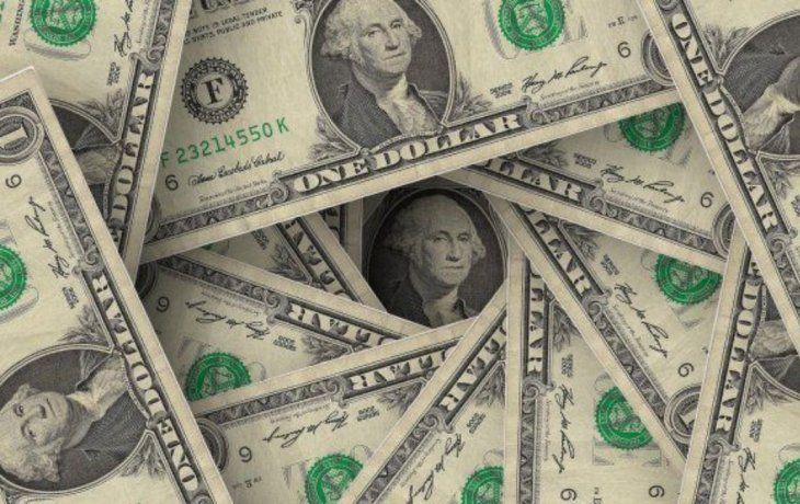 el dolar turista se acerco a los $103 en la semana (bcra vendio cerca de u$s300 millones)