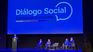 El gobierno presentó el diálogo social, a pesar de la ausencia opositora.