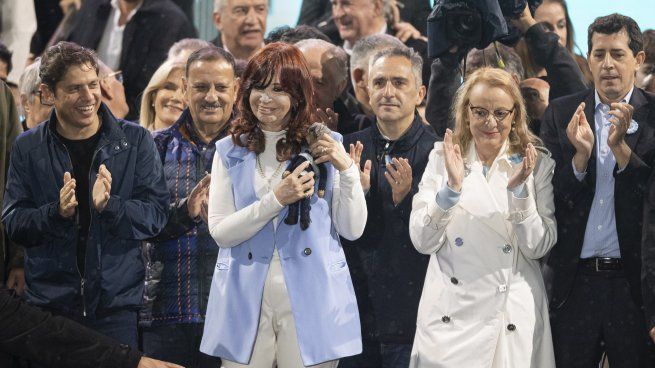 Cristina Kirchner Wado de Pedro Axel Kicillof Plaza de Mayo