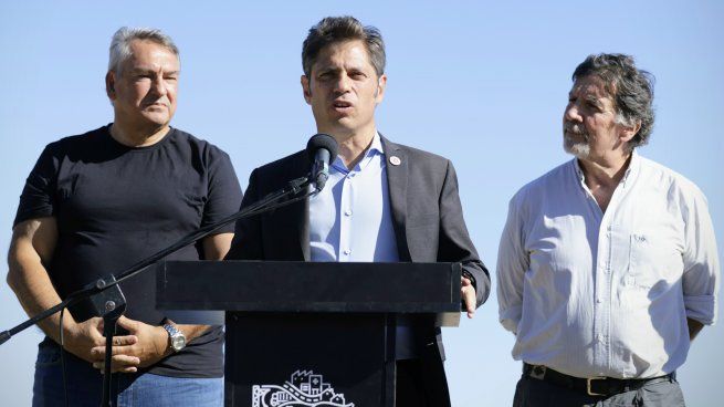 Alberto Sileoni junto a Axel Kicillof.&nbsp;