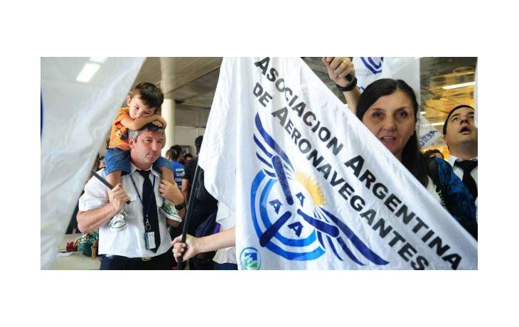 La Asociación Argentina de Aeronavegantes advirtió que aguardan una respuesta favorable en el Ministerio de Trabajo