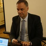 El jefe de Gabinete, Manuel Adorni, es investigado por su viaje en jet privado a Punta del Este. El jefe de Gabinete, Manuel Adorni, es investigado por su viaje en jet privado a Punta del Este.