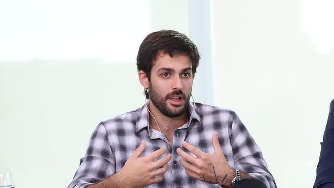 El director de Comunicación de Almarena Hoteles, JuanIgnacio Barello, se refirió a los avances de la industria en el segundo panel de Ámbito Debate sobre turismo.