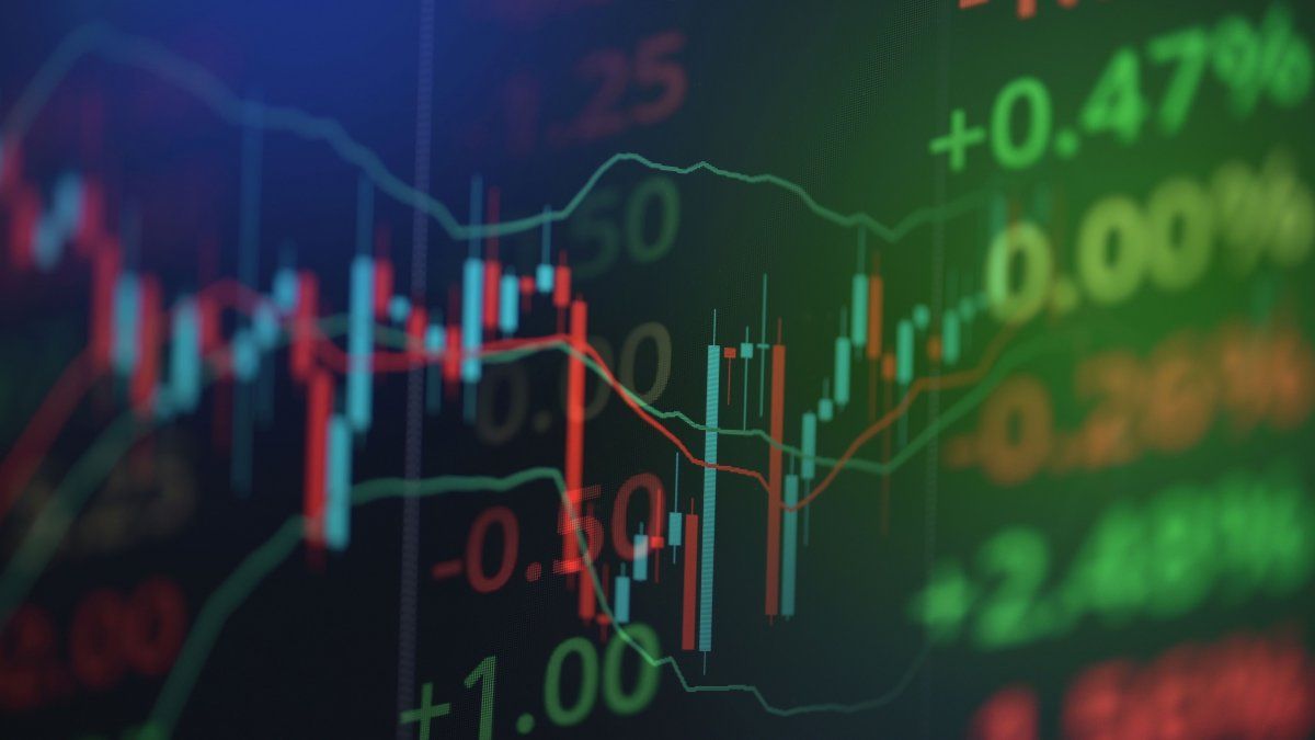 Bonds in dollars fall after rebound of the previous round and country risk short bearish streak