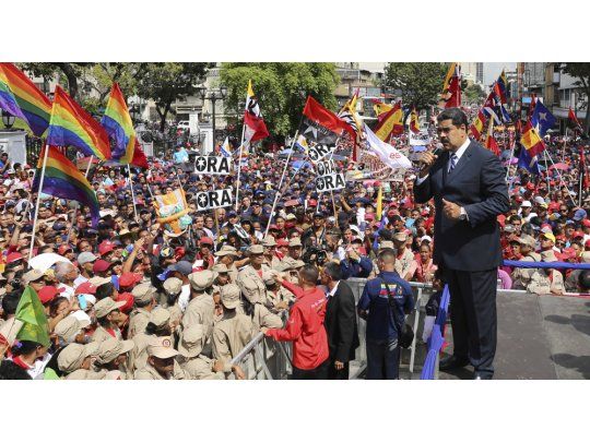 El presidente de Venezuela criticó a la Mesa de Unidad Democrática por negarse a acudir al diálogo con mediación papal.