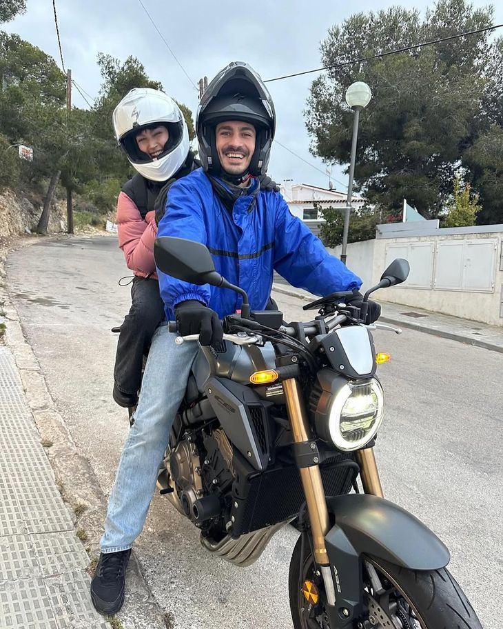 El romance entre el Chino Darín y Úrsula Corberó comenzó en 2015, cuando coincidieron en el rodaje de La Embajada. El romance entre el Chino Darín y Úrsula Corberó comenzó en 2015, cuando coincidieron en el rodaje de La Embajada.