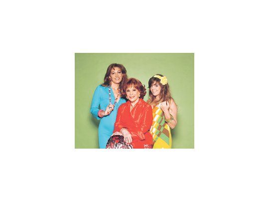 Mónica Salvador, Irma Roy y Dalma Maradona.