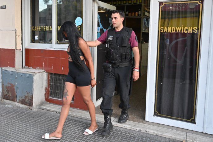 Constitución: cayó la falsificadora de dólares de Cara Grande.