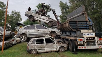 comenzo el programa nacional de compactacion de vehiculos, que preve la donacion al garrahan