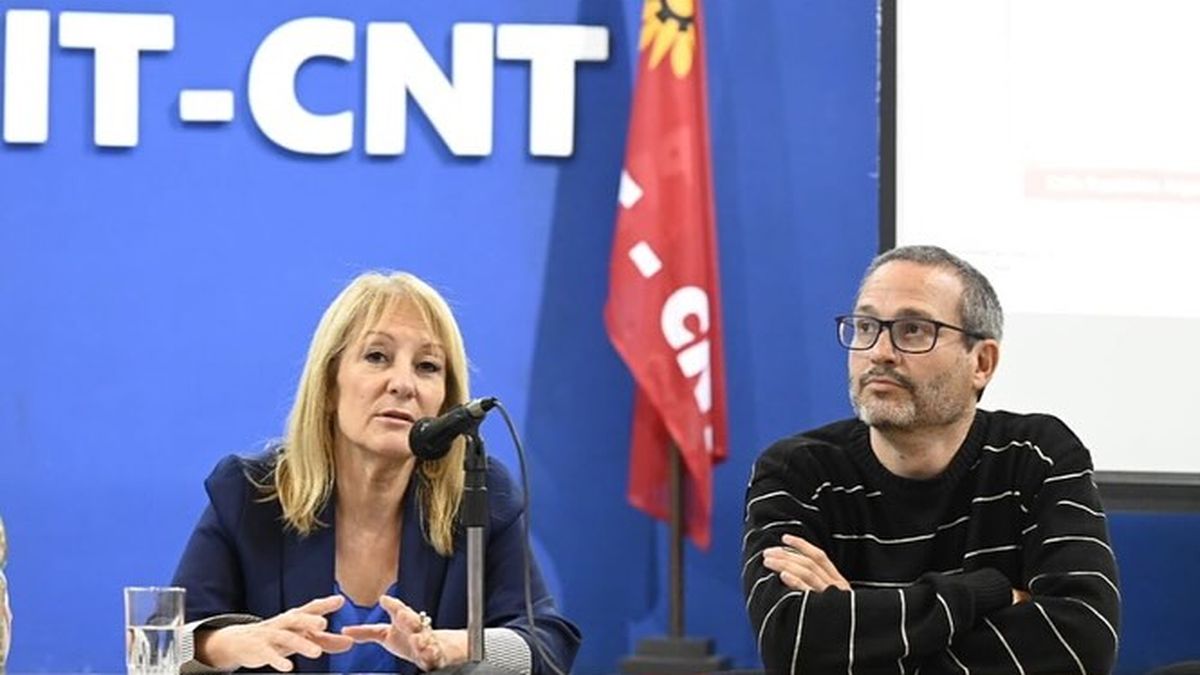 Carolina Cosse will sign the PIT-CNT plebiscite against the social security reform