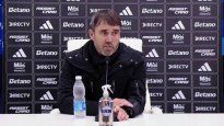 Las bombas de Coudet en conferencia: Necesitamos 4 jugadores más y nunca me costó tanto hacer jugar a un equipo